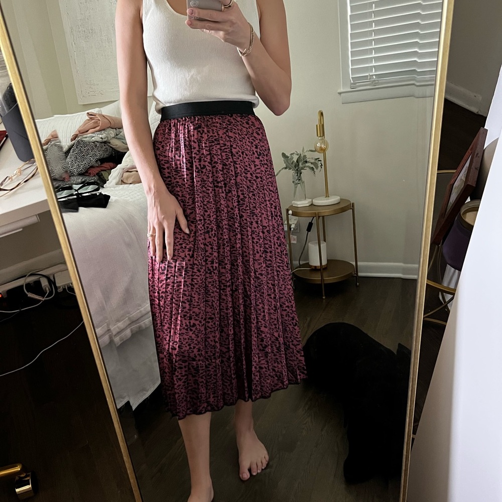 Pink and black printed midi skirt